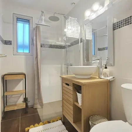 Jolie Maison 3 Chambres Avec Jacuzzi A 50m De La ! Valras-Plage
